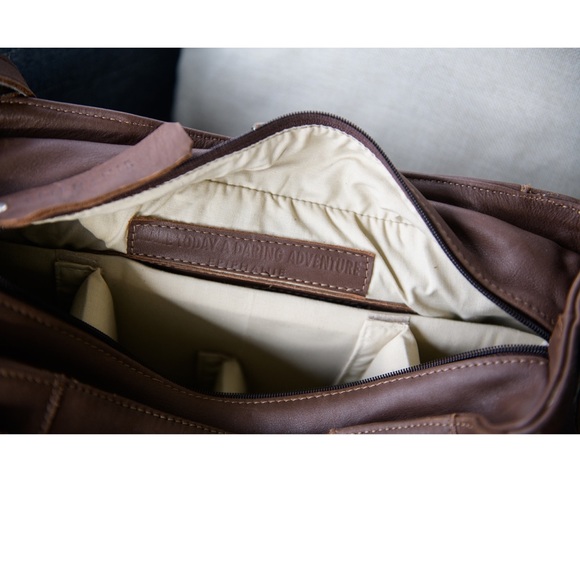 valencia camera bag - Picture 7 of 8